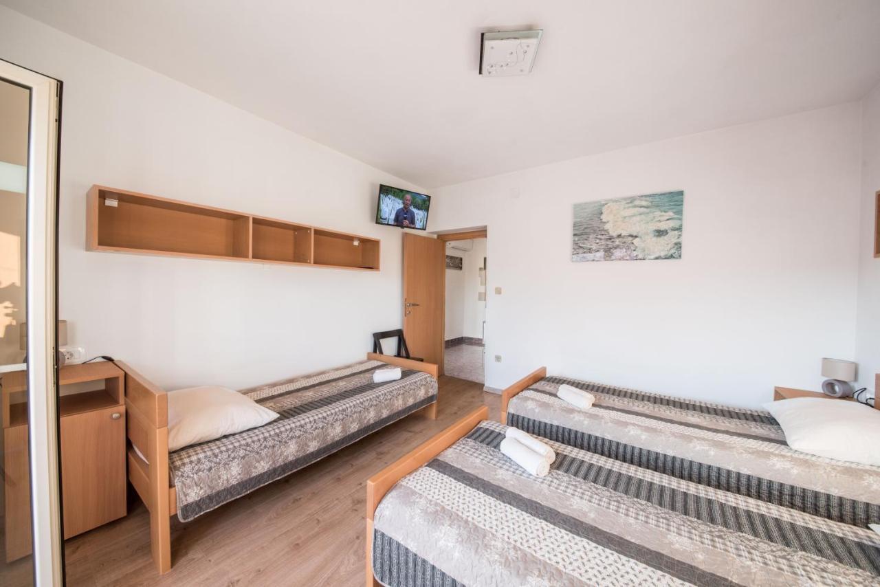 זאדאר Apartment Prominac מראה חיצוני תמונה